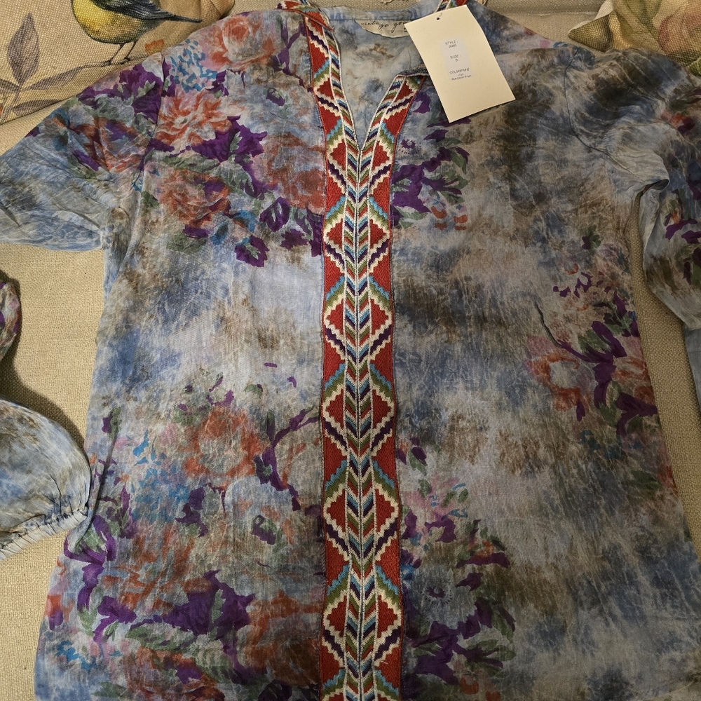 Vintage Multicolor Embroidered Patterned Top